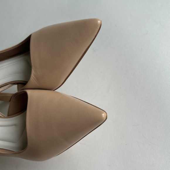 Franco Sarto L-Tana Cream Leather Point Toe Classic Heels size 9 - Picture 15 of 16